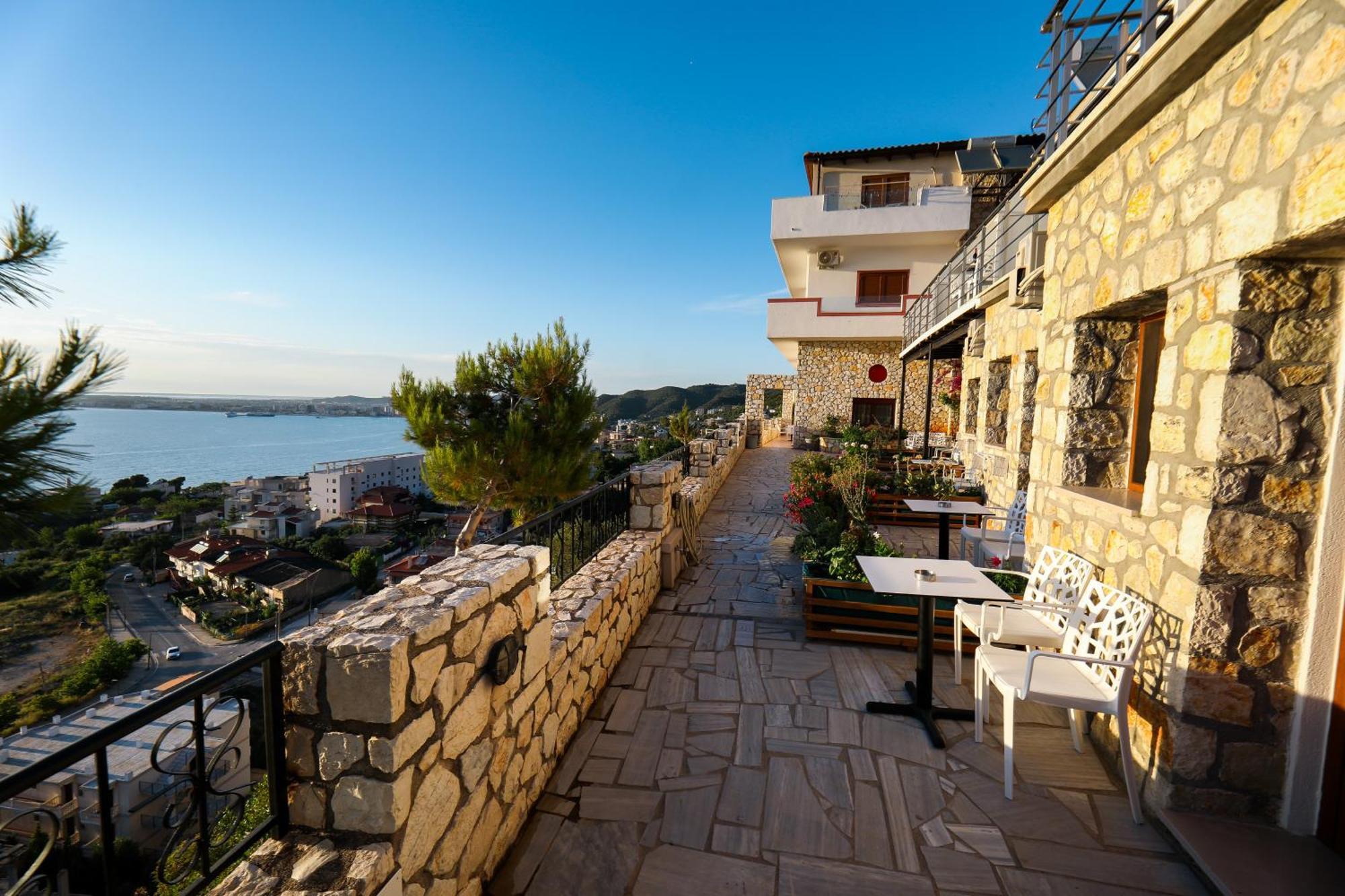Vlorë Vila Dena מראה חיצוני תמונה