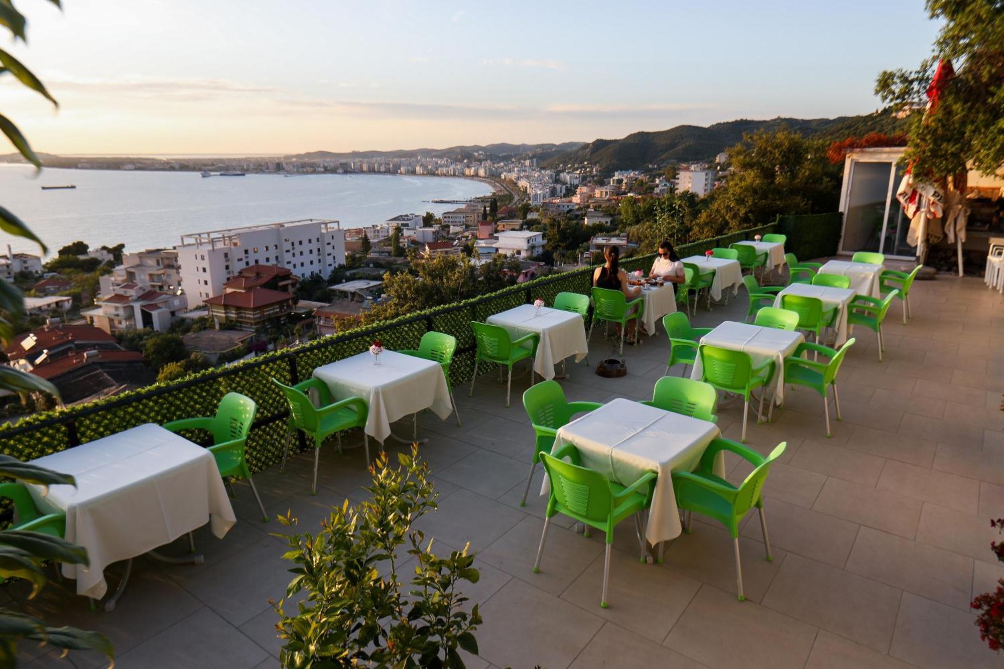 Vlorë Vila Dena מראה חיצוני תמונה